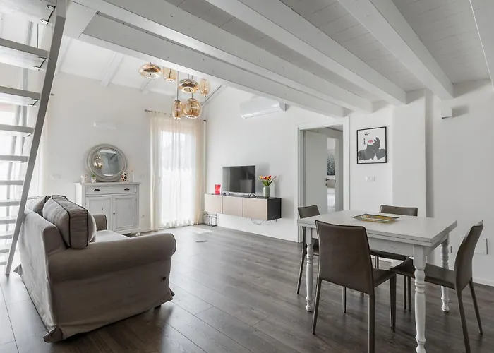 Casa Del Borgo By Wonderful Italy